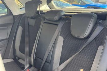 VAUXHALL GRANDLAND X 1.2 Turbo SRi Nav SUV 5dr Petrol Auto Euro 6 (s/s) (130 ps)