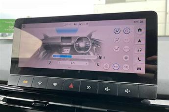 MG MG4 EV 64kWh Trophy Long Range Hatchback 5dr Electric Auto (203 ps)