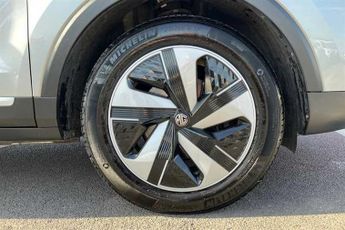 MG ZS 72.6kWh SE Long Range SUV 5dr Electric Auto (156 ps)