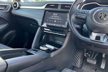 MG ZS 72.6kWh SE Long Range SUV 5dr Electric Auto (156 ps)