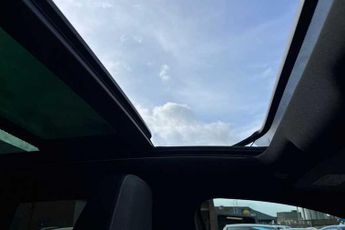 Vauxhall Grandland Ultimate 1.2 Petrol Hybrid Start/Stop (136ps)