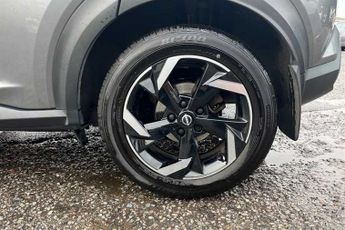 NISSAN JUKE 1.0 DIG-T N-Connecta SUV 5dr Petrol DCT Auto Euro 6 (s/s) (114 p