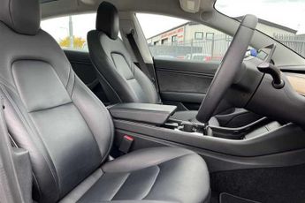 TESLA MODEL 3 (Dual Motor) Long Range Saloon 4dr Electric Auto 4WDE (346 ps)