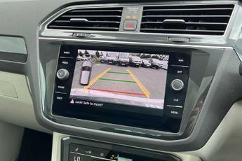 Volkswagen Tiguan 1.5 TSI Elegance SUV 5dr Petrol DSG Euro 6 (s/s) (150 ps)