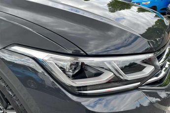 Volkswagen Tiguan 1.5 TSI Elegance SUV 5dr Petrol DSG Euro 6 (s/s) (150 ps)