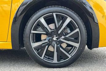 PEUGEOT 208 1.2 PureTech GT Premium Hatchback 5dr Petrol EAT Euro 6 (s/s) (1