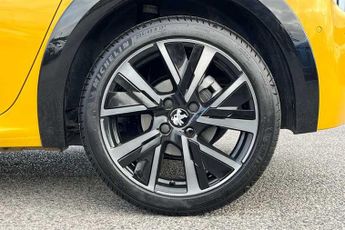 PEUGEOT 208 1.2 PureTech GT Premium Hatchback 5dr Petrol EAT Euro 6 (s/s) (1