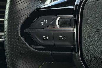 PEUGEOT 208 1.2 PureTech GT Premium Hatchback 5dr Petrol EAT Euro 6 (s/s) (1