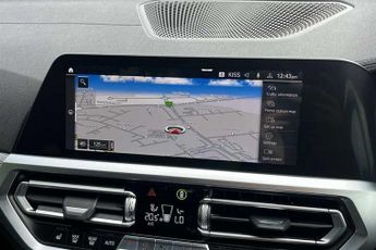 BMW 4 SERIES 2.0 420i M Sport Coupe 2dr Petrol Auto Euro 6 (s/s) (184 ps)