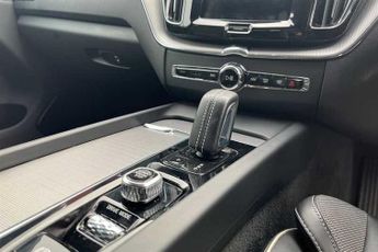 VOLVO XC60 2.0h T8 Twin Engine 11.6kWh R-Design SUV 5dr Petrol Plug-in Hybr