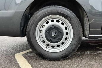 VAUXHALL VIVARO LIFE Electric 49kWh Combi XL MPV 5dr Electric Auto LWB (9 Seat, 7.4kW Charger)