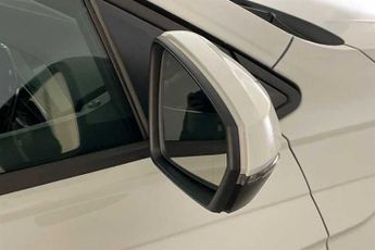 Volkswagen Polo 1.0 TSI Match Hatchback 5dr Petrol DSG Euro 6 (s/s) (95 ps)