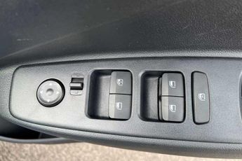 HYUNDAI i10 1.0 Advance Hatchback 5dr Petrol Auto Euro 6 (s/s) (63 ps)
