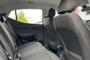 HYUNDAI i10 1.0 Advance Hatchback 5dr Petrol Auto Euro 6 (s/s) (63 ps)