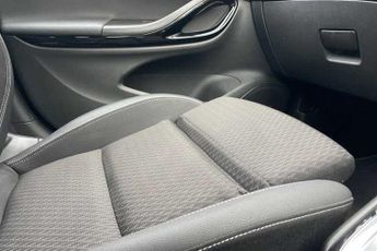 Vauxhall Astra 1.4i Turbo Griffin Hatchback 5dr Petrol Auto Euro 6 (s/s) (150 p