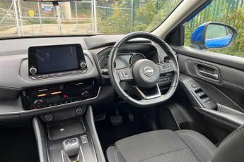 Nissan Qashqai 1.3 DIG-T MHEV (158 PS) Acenta Premium 5 Door Petrol Hybrid SUV 