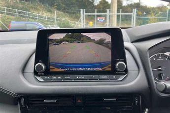 Nissan Qashqai 1.3 DIG-T MHEV (158 PS) Acenta Premium 5 Door Petrol Hybrid SUV 