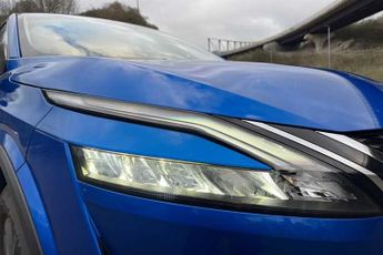 Nissan Qashqai 1.3 DIG-T MHEV (158 PS) Acenta Premium 5 Door Petrol Hybrid SUV 