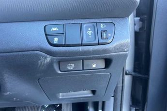 Hyundai IONIQ 1.6 h-GDi (141 PS) Premium 5 Door Petrol Hybrid Hatchback Automa