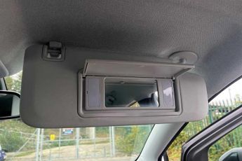 Vauxhall Crossland 1.2i Turbo (130 PS) Elite Nav 5 Door Petrol SUV Automatic