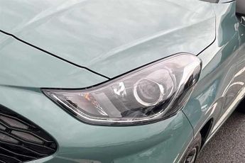 HYUNDAI i10 1.2 Premium Hatchback 5dr Petrol Auto Euro 6 (s/s) (79 ps)