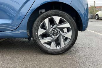 HYUNDAI i10 1.2 Advance Hatchback 5dr Petrol Auto Euro 6 (s/s) (79 ps)