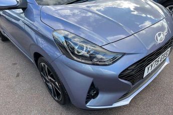 HYUNDAI i10 1.2 Premium Hatchback 5dr Petrol Auto Euro 6 (s/s) (79 ps)