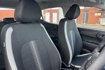 HYUNDAI i10 1.2 Advance Hatchback 5dr Petrol Auto Euro 6 (s/s) (79 ps)