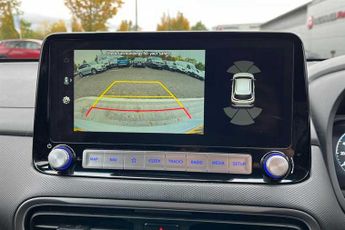 Hyundai KONA 64kWh Premium SUV 5dr Electric Auto (10.5kW Charger) (204 ps)