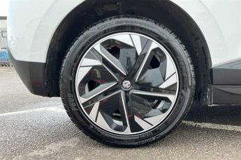 MG MG4 EV 51kWh SE Hatchback 5dr Electric Auto (170 ps)