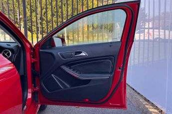 MERCEDES-BENZ A CLASS 1.6 A160 SE (Executive) Hatchback 5dr Petrol 7G-DCT Euro 6 (s/s)