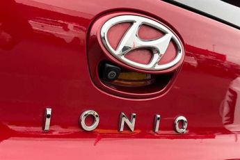 HYUNDAI IONIQ 38.3kWh Premium SE Hatchback 5dr Electric Auto (136 ps)