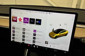 TESLA MODEL 3 Standard Range Plus Saloon 4dr Electric Auto RWD (241 bhp)