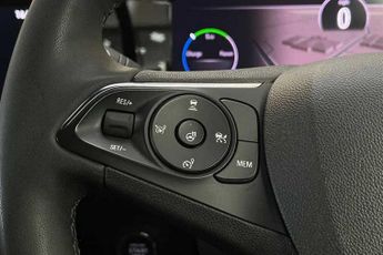 VAUXHALL MOKKA Electric 54kWh Ultimate SUV 5dr Electric Auto (Long Range) (156 ps)