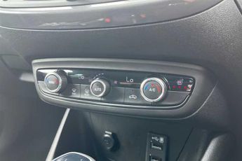 VAUXHALL CROSSLAND 1.2 Turbo Ultimate SUV 5dr Petrol Auto Euro 6 (s/s) (130 ps)