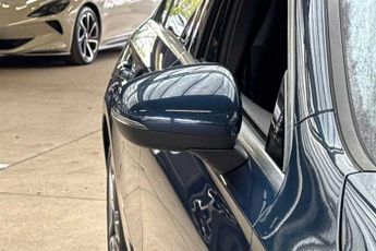 MERCEDES-BENZ A CLASS 1.3 A250e 15.6kWh AMG Line (Executive) Hatchback 5dr Petrol Plug