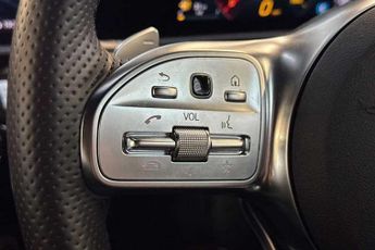 MERCEDES-BENZ A CLASS 1.3 A200 AMG Line Edition (Executive) Hatchback 5dr Petrol 7G-DC
