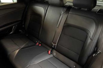 MG MG4 EV 64kWh Trophy Long Range Hatchback 5dr Electric Auto (203 ps)