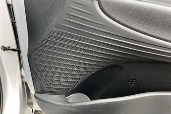 HYUNDAI i20 1.0 T-GDi MHEV SE Connect Hatchback 5dr Petrol Hybrid DCT Euro 6