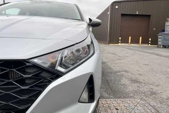 HYUNDAI i20 1.0 T-GDi MHEV SE Connect Hatchback 5dr Petrol Hybrid DCT Euro 6