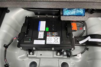 HYUNDAI i20 1.0 T-GDi MHEV SE Connect Hatchback 5dr Petrol Hybrid DCT Euro 6