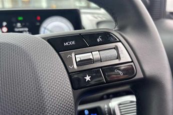 HYUNDAI INSTER Long Range 49kWh 02 SUV 5dr Electric Auto (115 ps)