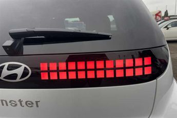 HYUNDAI INSTER Long Range 49kWh 02 SUV 5dr Electric Auto (115 ps)