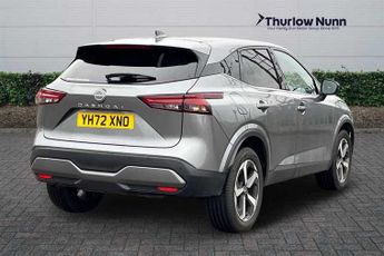 Nissan Qashqai 1.3 DIG-T MHEV N-Connecta SUV 5dr Petrol Hybrid XTRON Euro 6 (s/