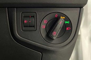 VOLKSWAGEN POLO 1.0 TSI R-Line Hatchback 5dr Petrol DSG Euro 6 (s/s) (110 ps)