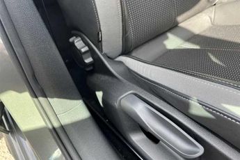 AUDI A1 1.0 TFSI 30 S line Sportback 5dr Petrol S Tronic Euro 6 (s/s) (1