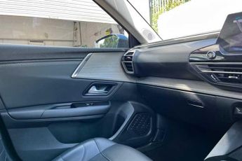 CITROEN C5 X 1.2 PureTech Shine Hatchback 5dr Petrol EAT8 Euro 6 (s/s) (130 p