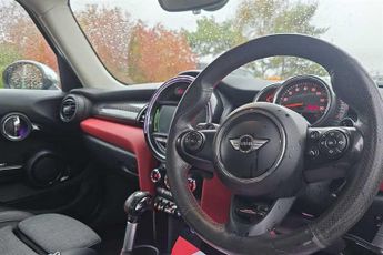 MINI HATCH 2.0 Cooper SD Hatchback 5dr Diesel Auto 6Spd Euro 6 (s/s) (170 p