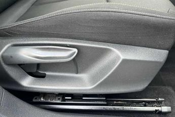 SKODA KAMIQ 1.0 TSI SE Drive SUV 5dr Petrol DSG Euro 6 (s/s) (110 ps)