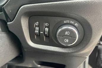 VAUXHALL Corsa Electric 50kWh GS Hatchback 5dr Electric Auto (136 ps)